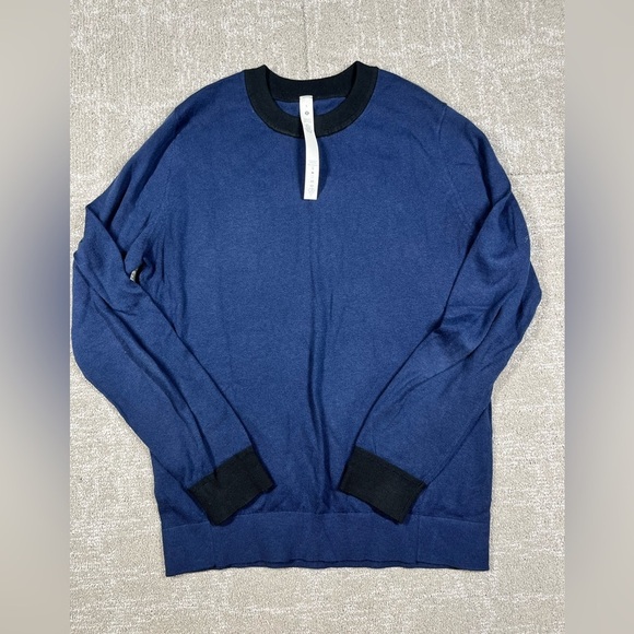 Lululemon Silk Blend Crewneck Sweater Womens Size 6 Navy - Picture 1 of 5